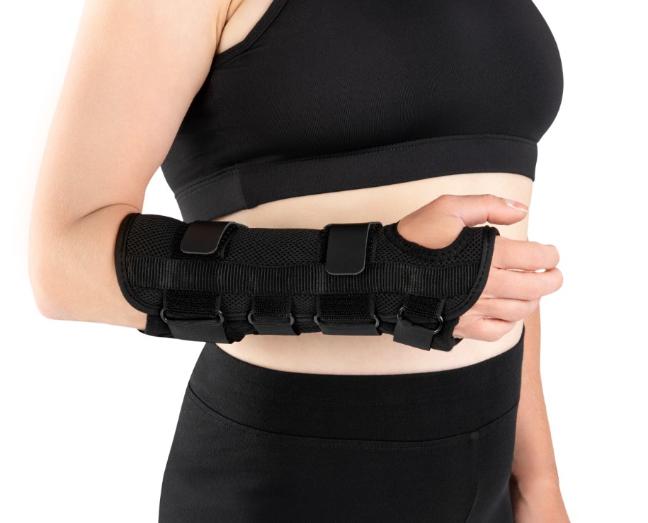 L ManuTim Stabilizator lung pentru încheietura mâinii drepte